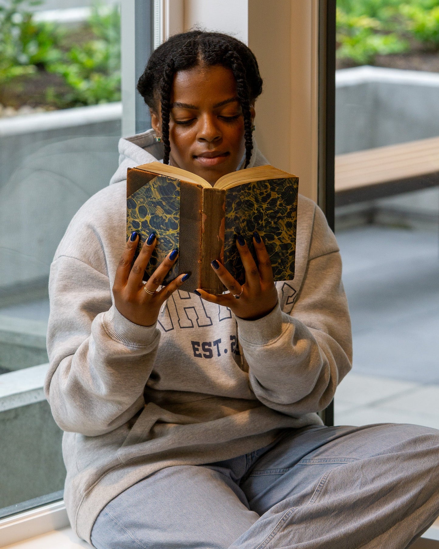 A Quiet Corner - Cracked Polish