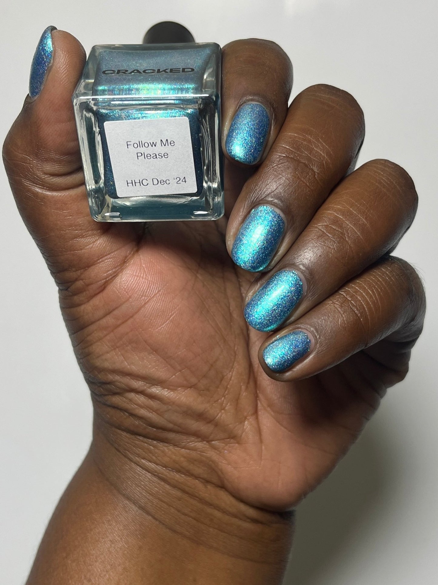 Follow Me Please HHC - Cracked Polish