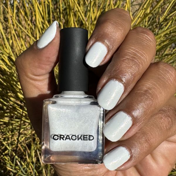 Frosty Mallows - Cracked Polish