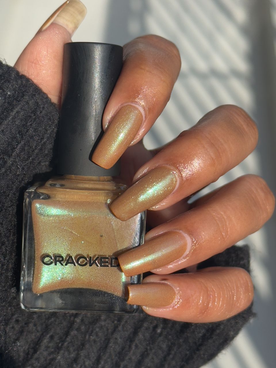 Gloomy Shroomie - Cracked Polish