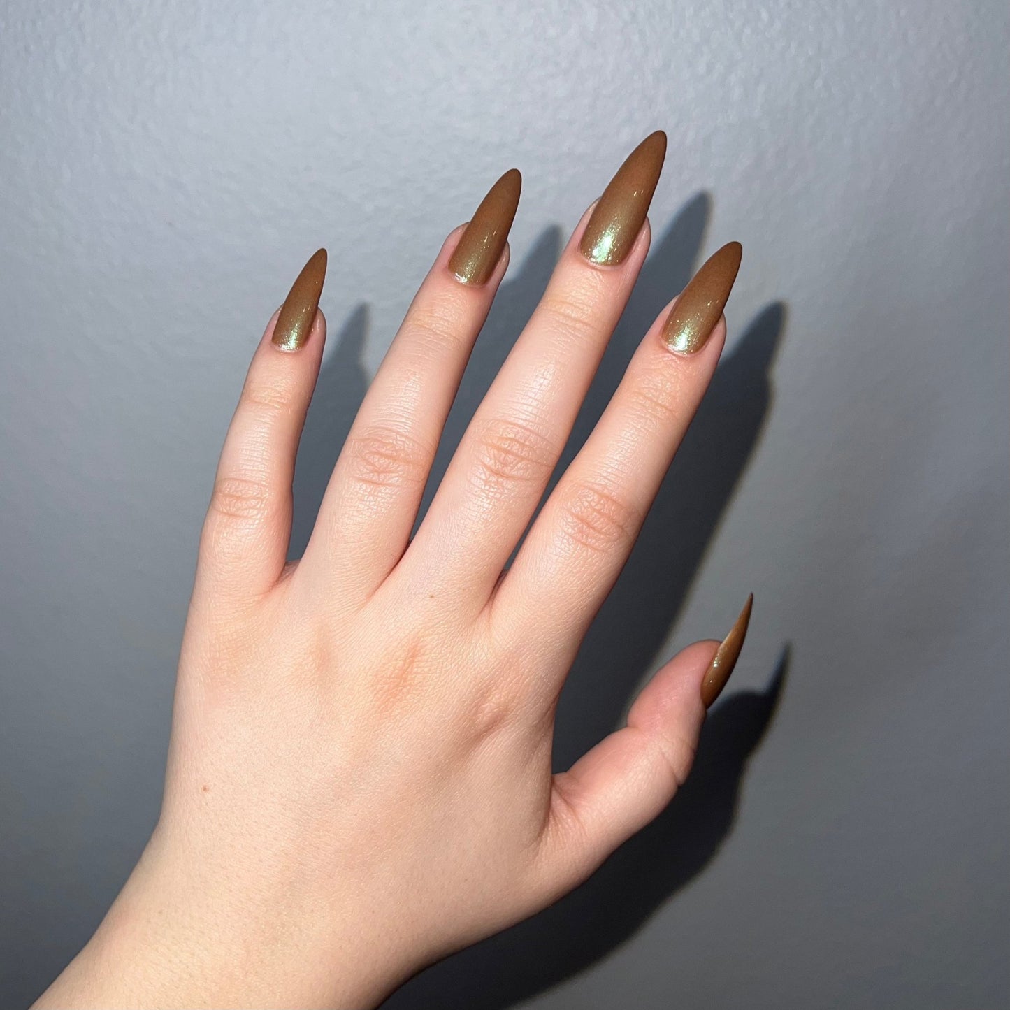 Gloomy Shroomie - Cracked Polish