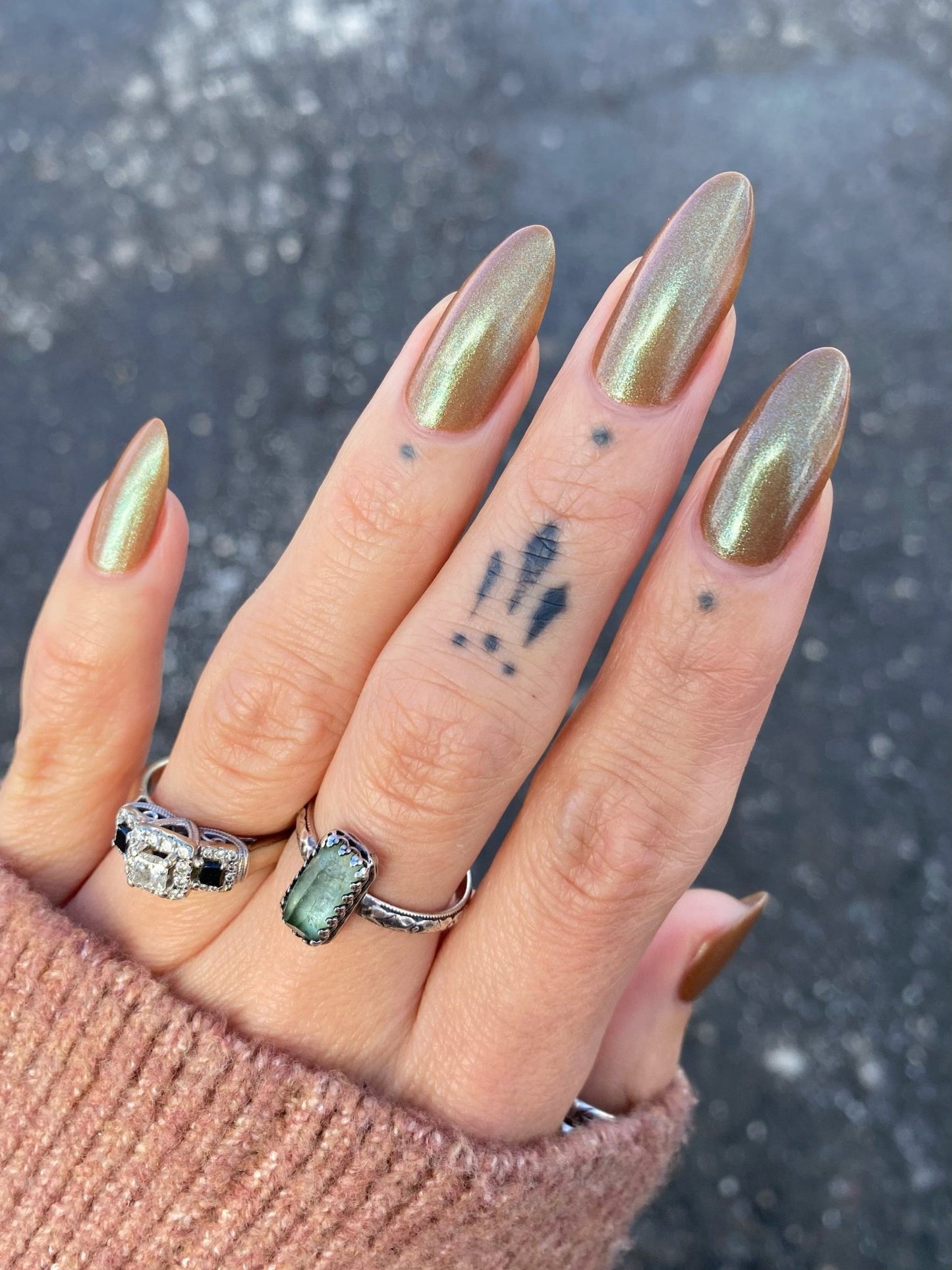 Gloomy Shroomie - Cracked Polish