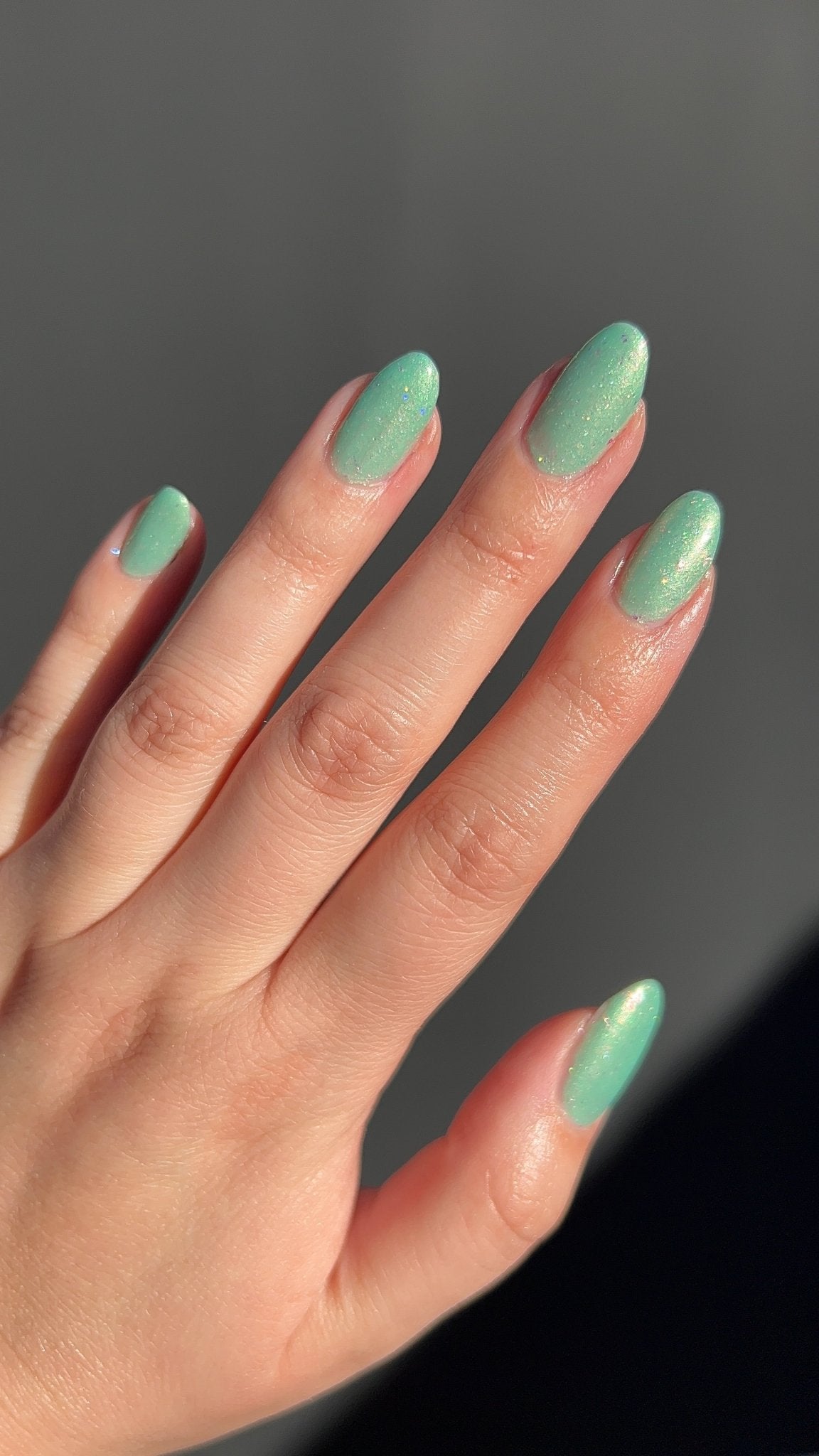 Hidden Lagoon HHC - Cracked Polish