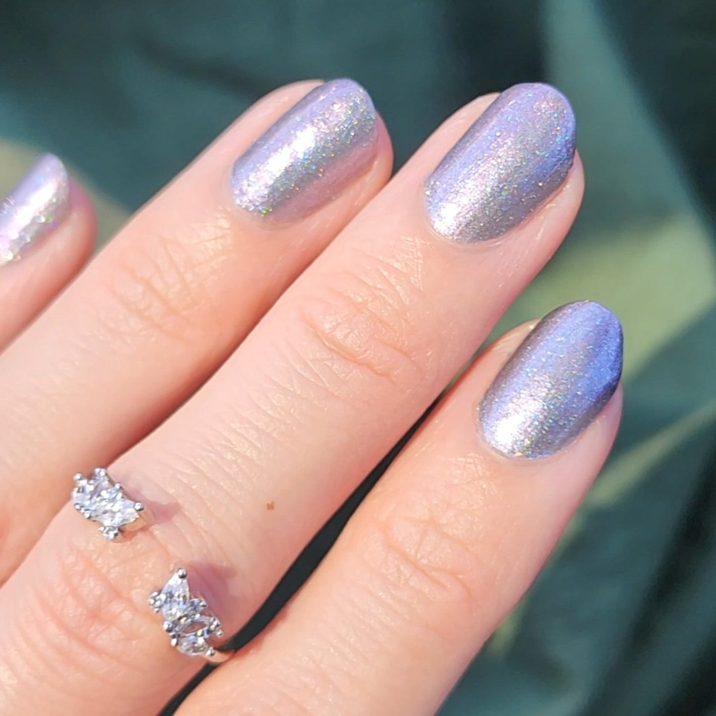 Icy Elegance HHC - Cracked Polish