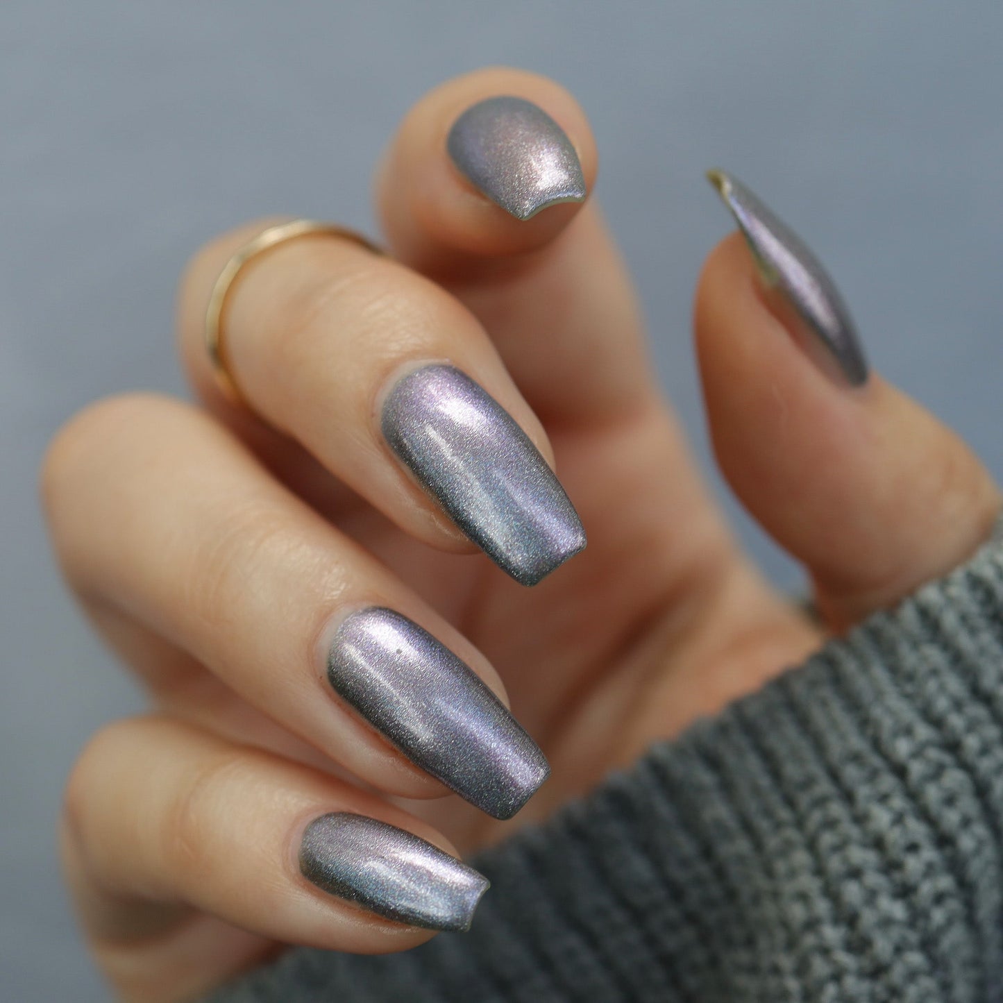 Icy Elegance HHC - Cracked Polish