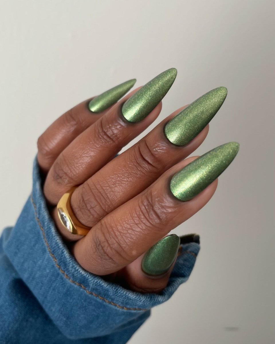It's Hard Out Here - Cracked Polish