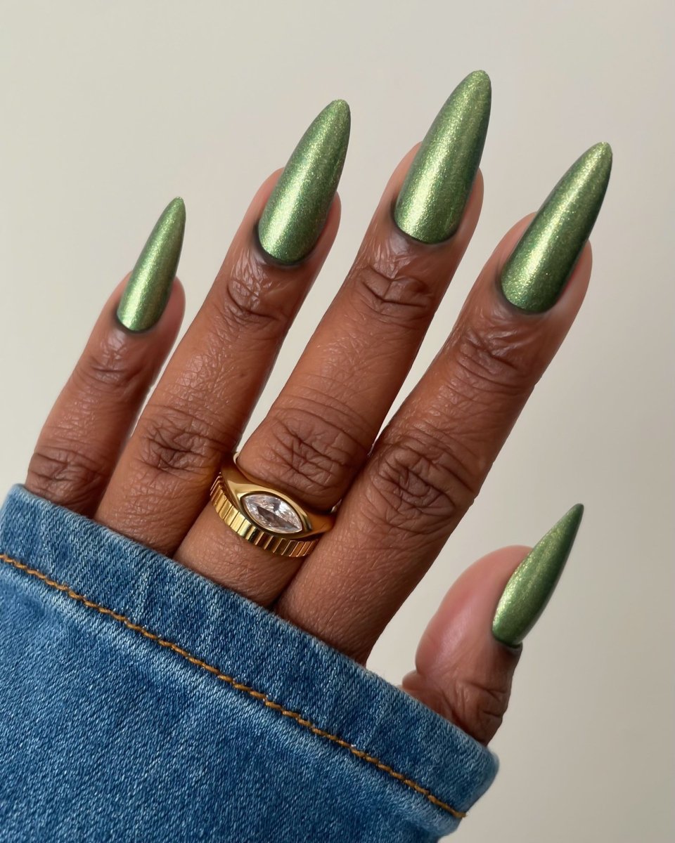 It's Hard Out Here - Cracked Polish