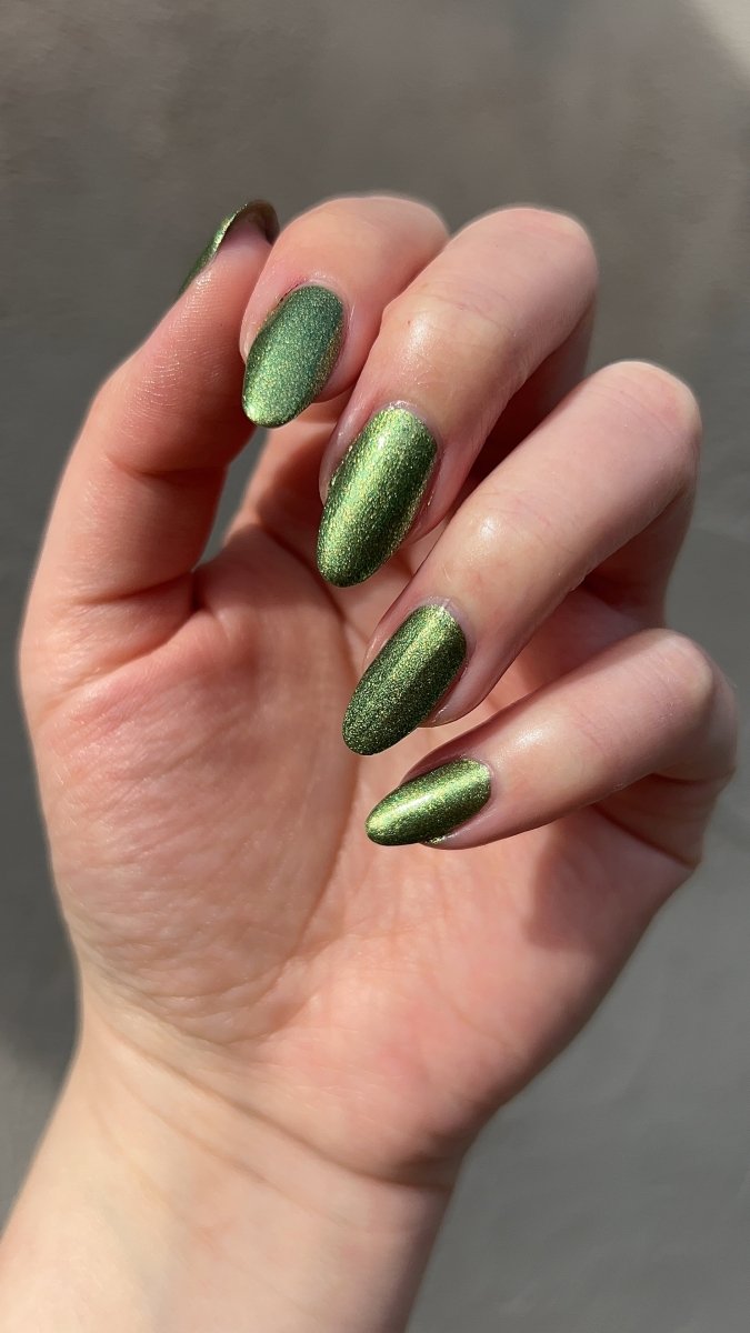 It's Hard Out Here - Cracked Polish