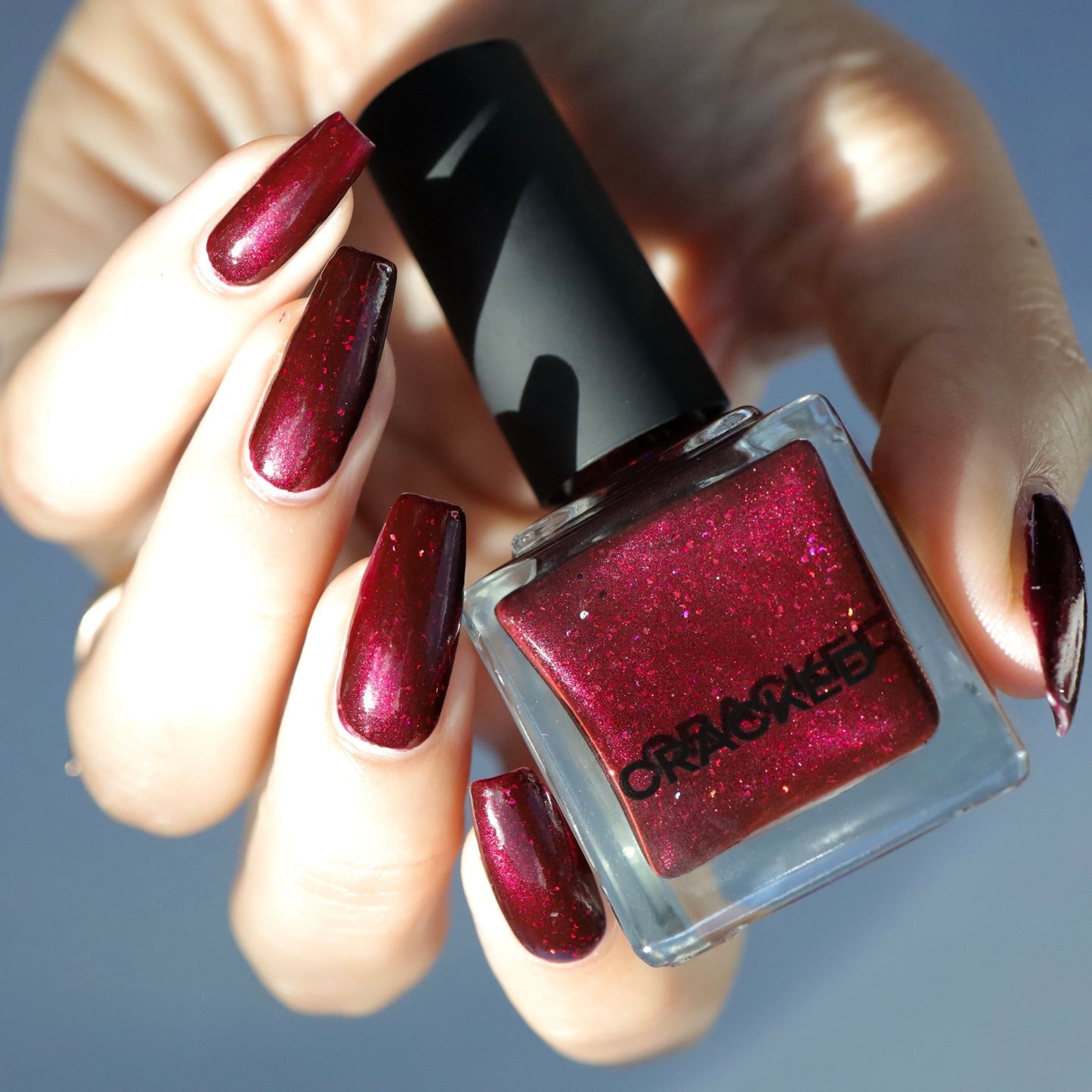 Mad Love HHC - Cracked Polish