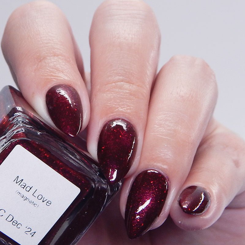 Mad Love HHC - Cracked Polish