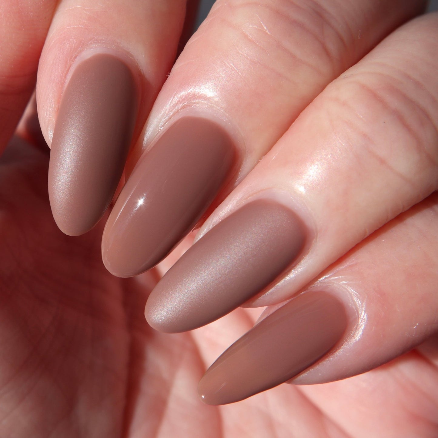 Mocha Mousse - Cracked Polish