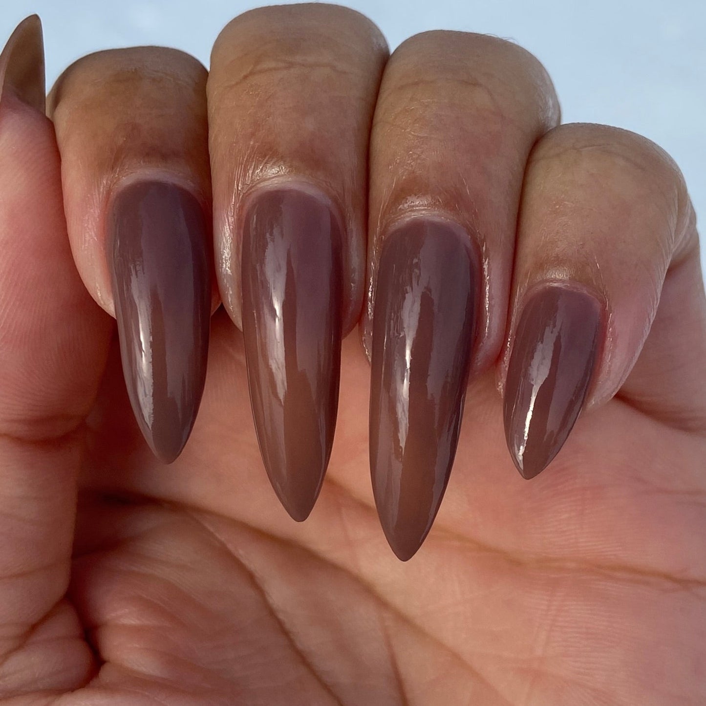 Mocha Mousse - Cracked Polish