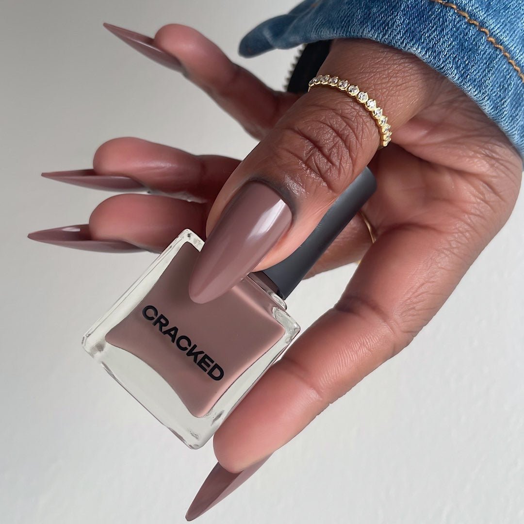 Mocha Mousse - Cracked Polish