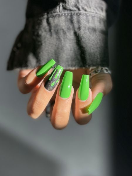 Ooze - Cracked Polish