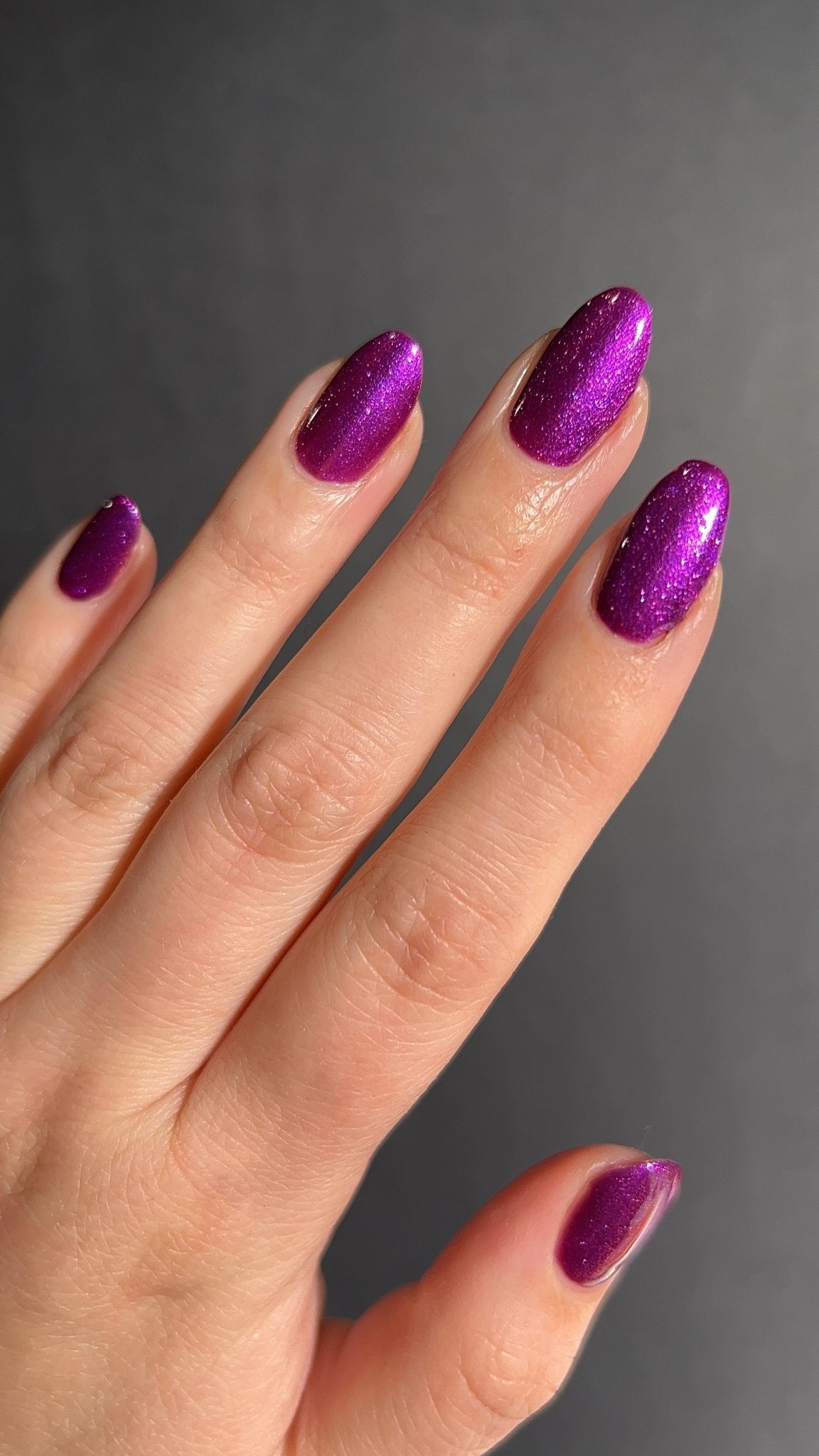 Rooted In Strength HHC - Cracked Polish