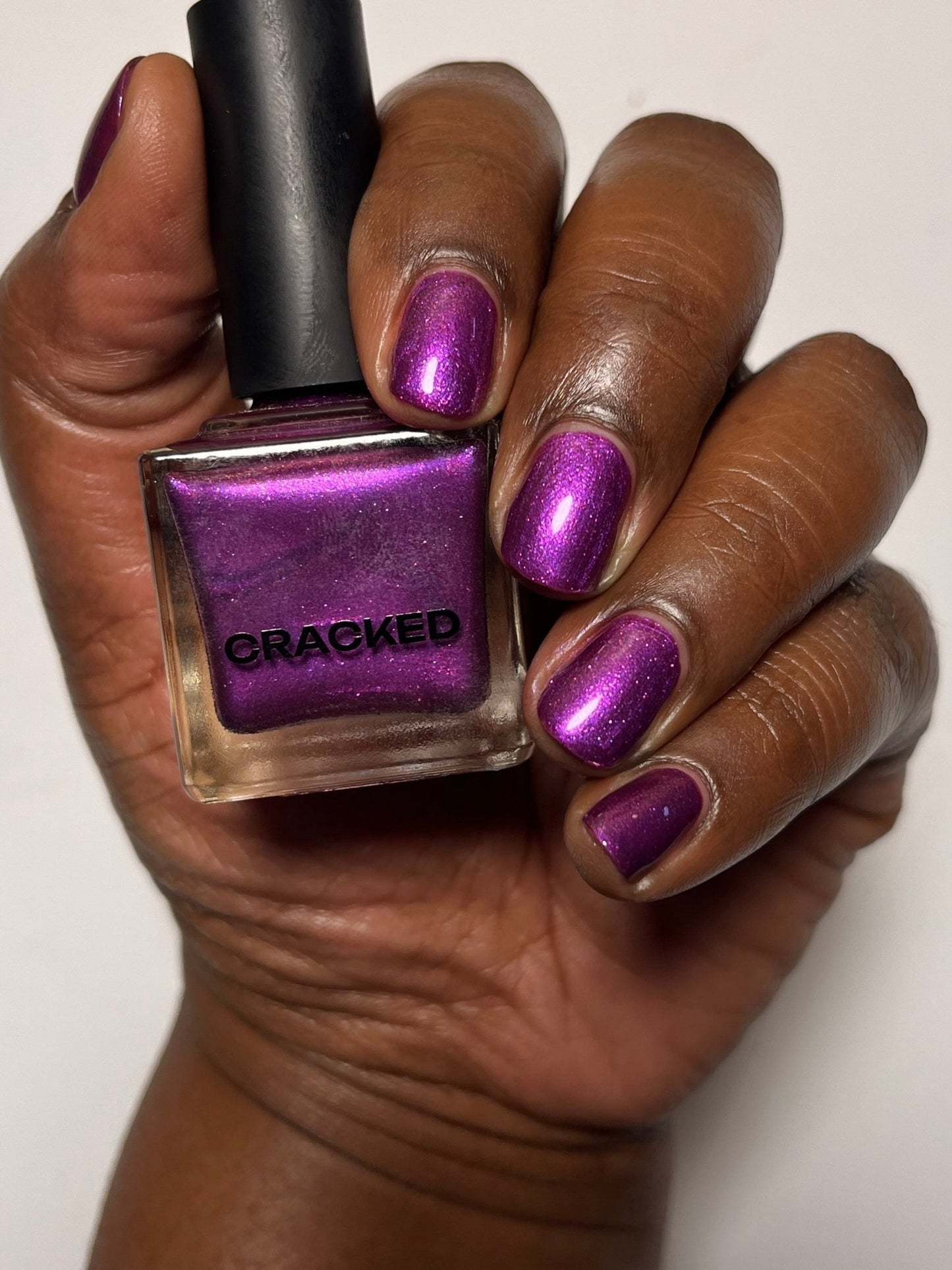 Rooted In Strength HHC - Cracked Polish