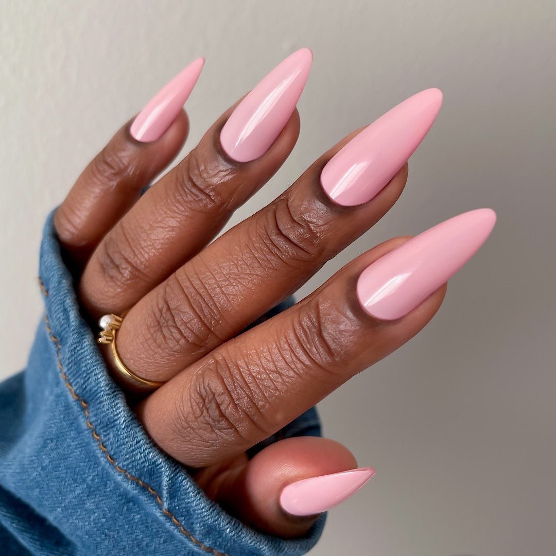 She Doesn't Even Go Here - Cracked Polish