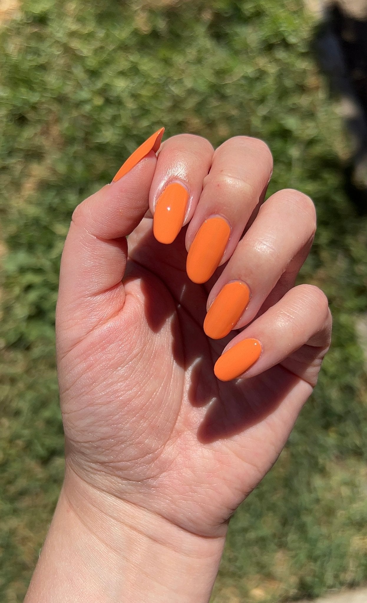 Cut On Coral - Cracked Polish