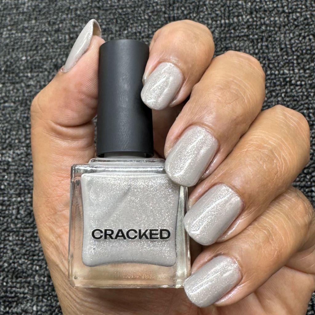 Moonboots - Cracked Polish
